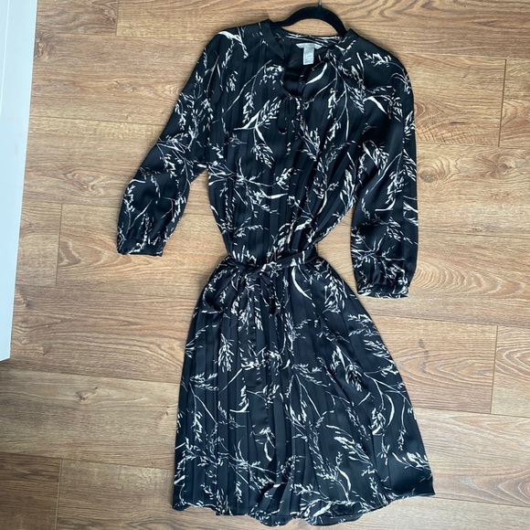 H&M patterned midi dress - Picture 1 of 4